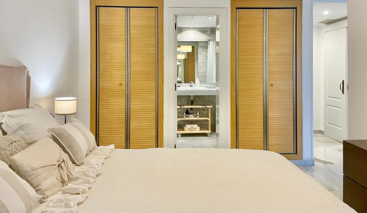 Rs 16 Center Of By Eaw Homes Apartment Marbella