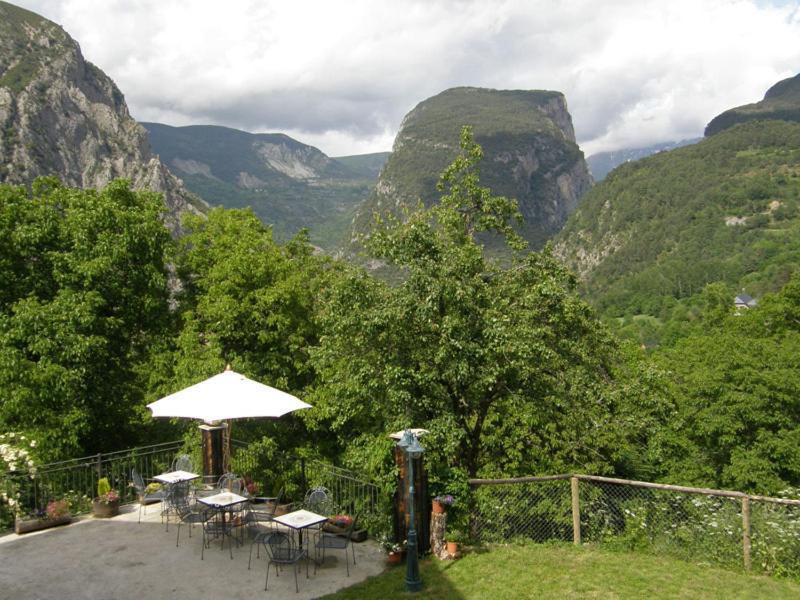 Fogaron Apartamento Saravillo