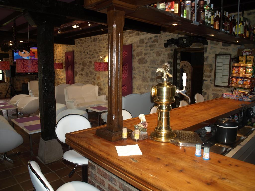 Guest house El Pomar 2*