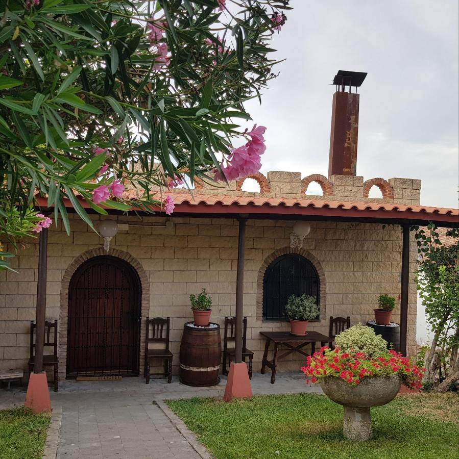 Casa Turistica Carmen, Con Chimenea, Amplia Zona De Jardin, Barbacoa, Piscina Y Garaje Holiday home *