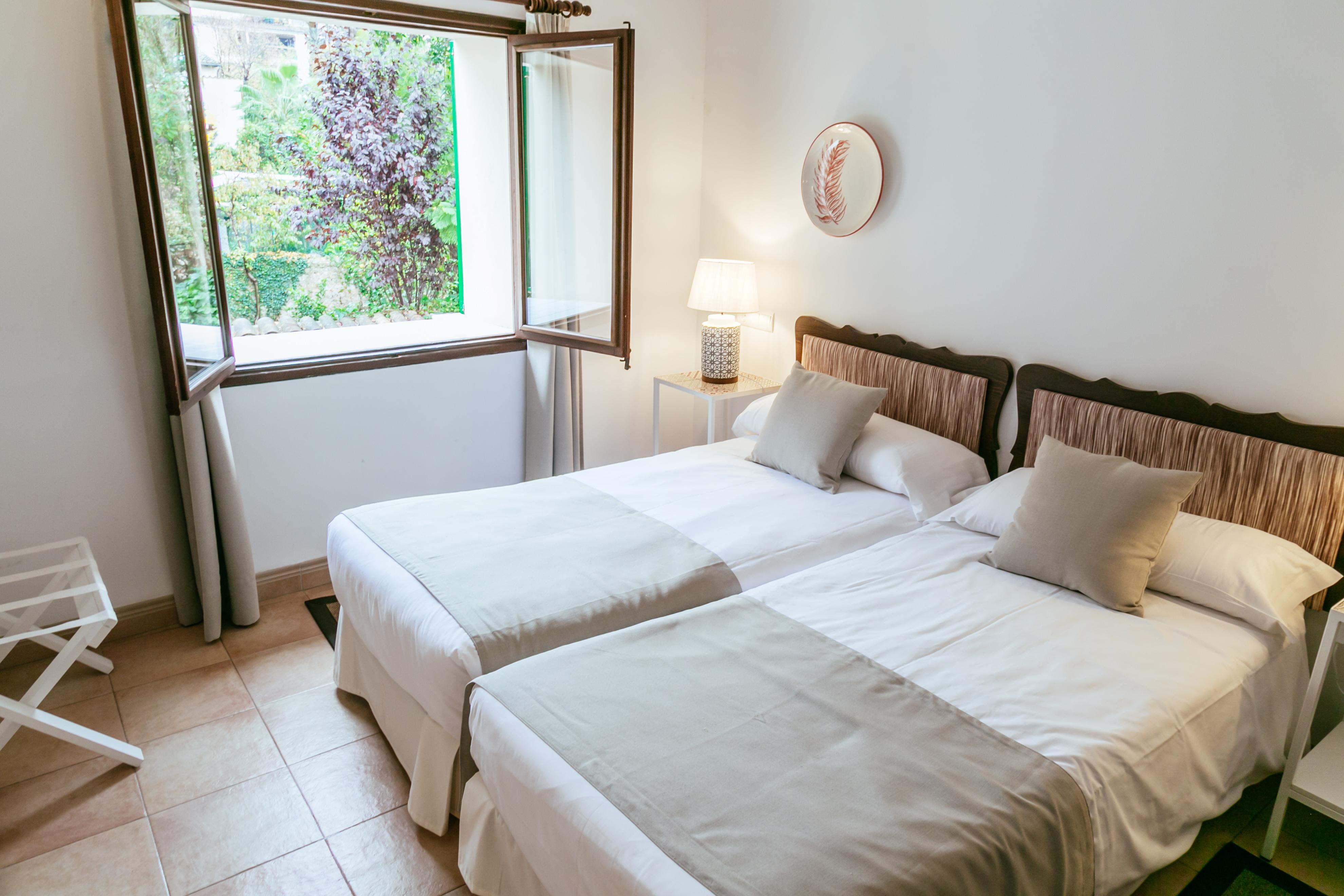 El Guía Hotel 4*