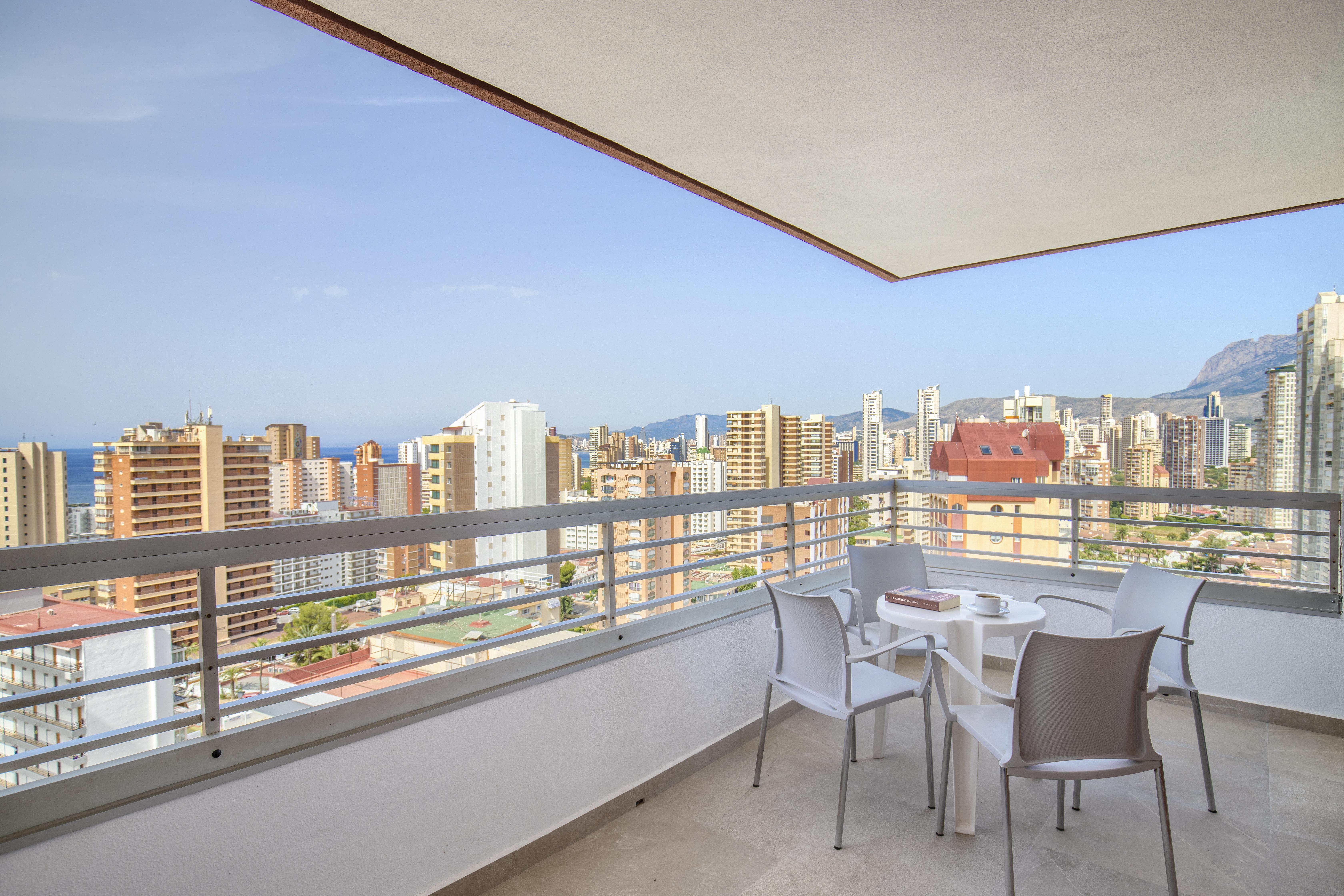 Bcl Levante Lux Aparthotel 3*