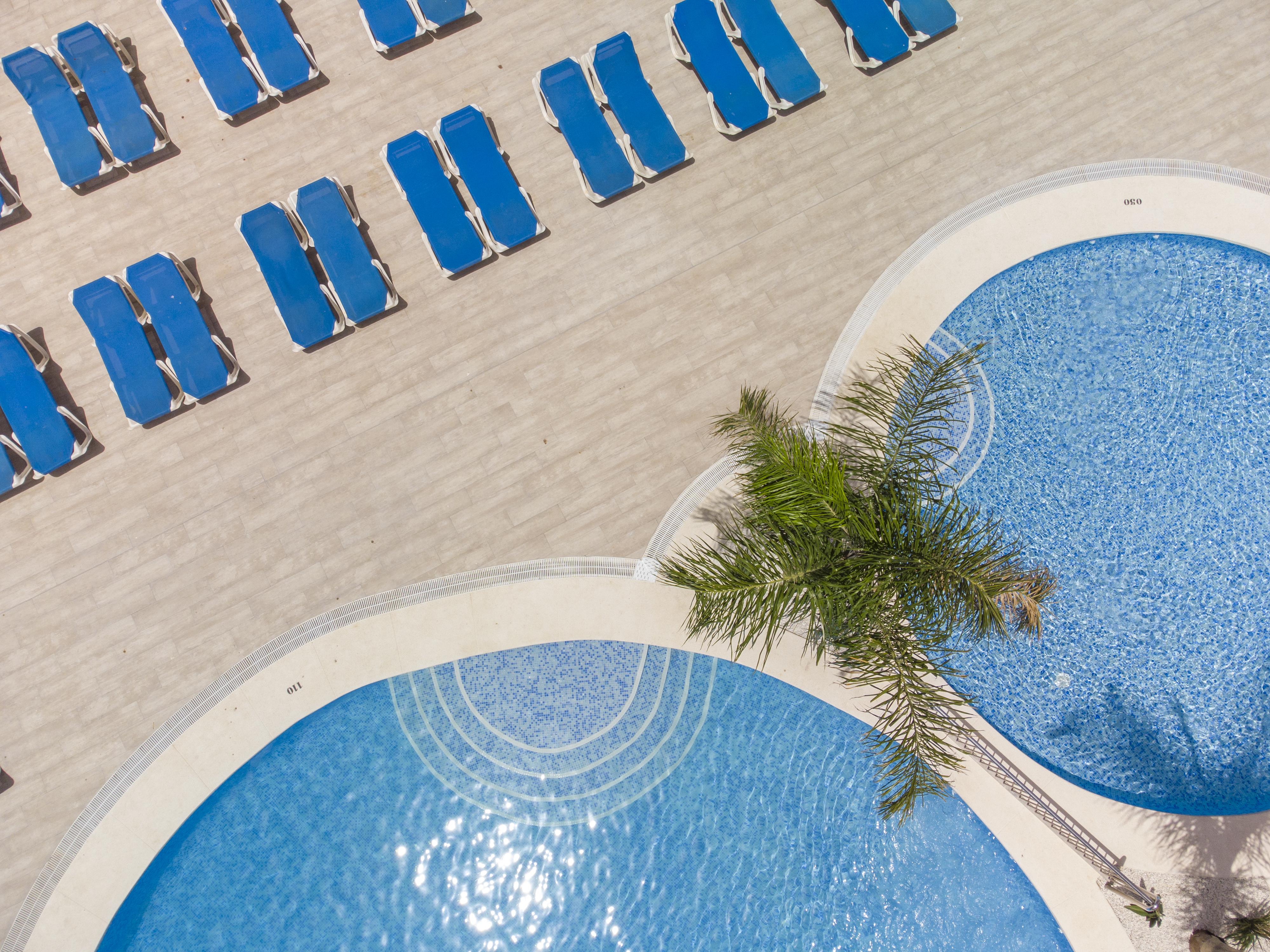 Aparthotel Bcl Levante Lux