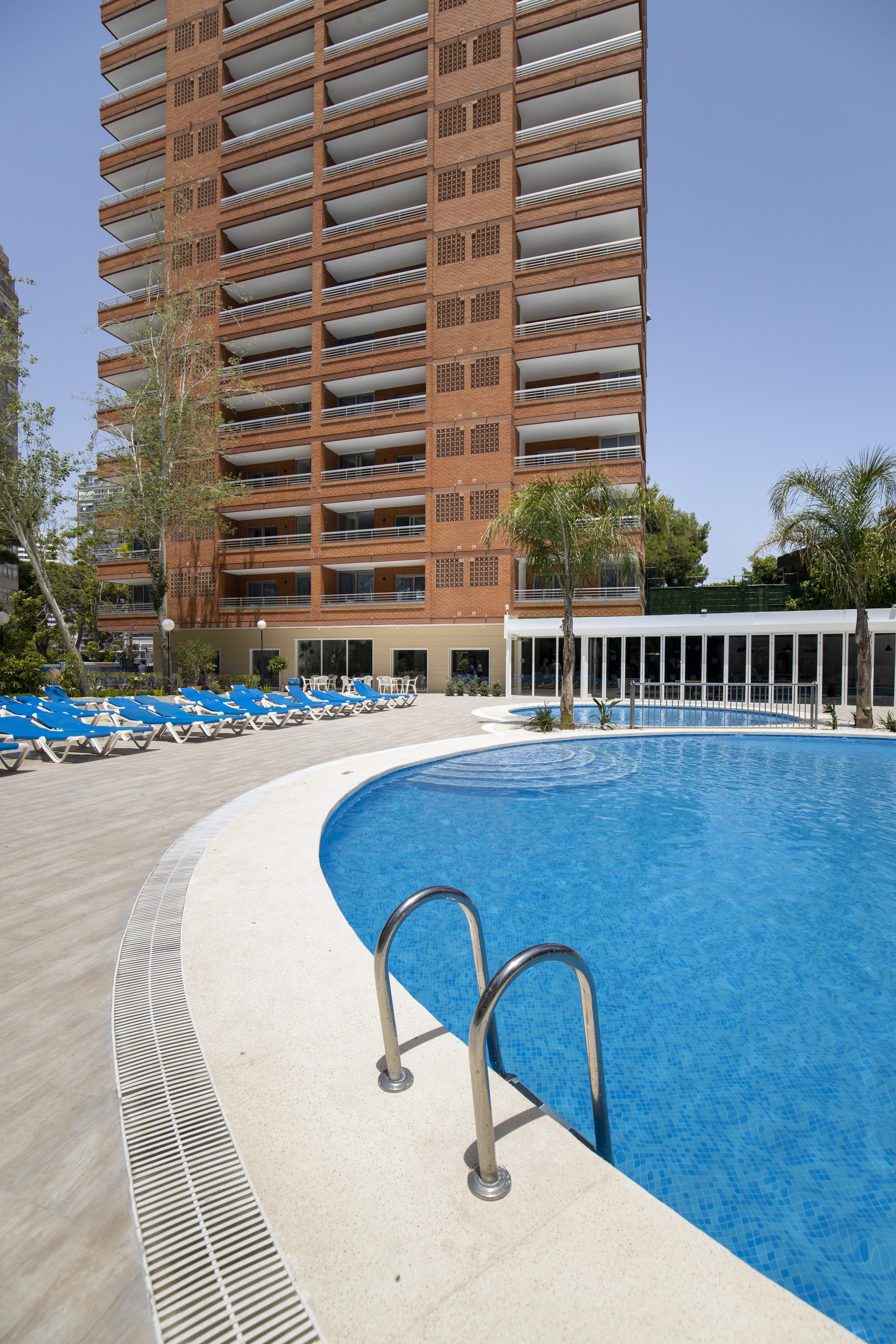 Aparthotel Bcl Levante Lux