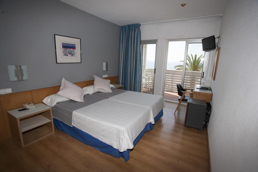 Neptuno Hotel 3*