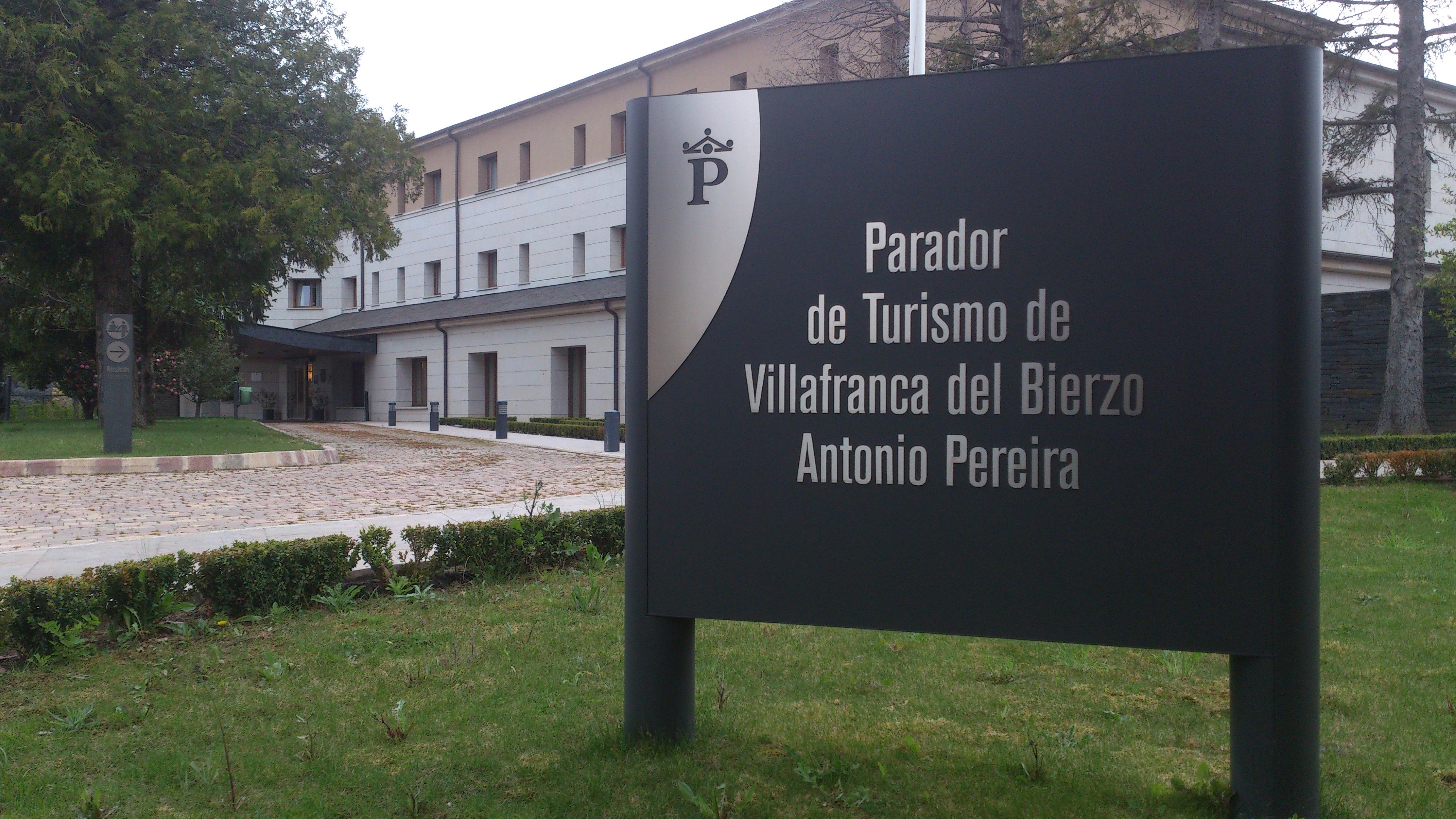 Hotel De 4*