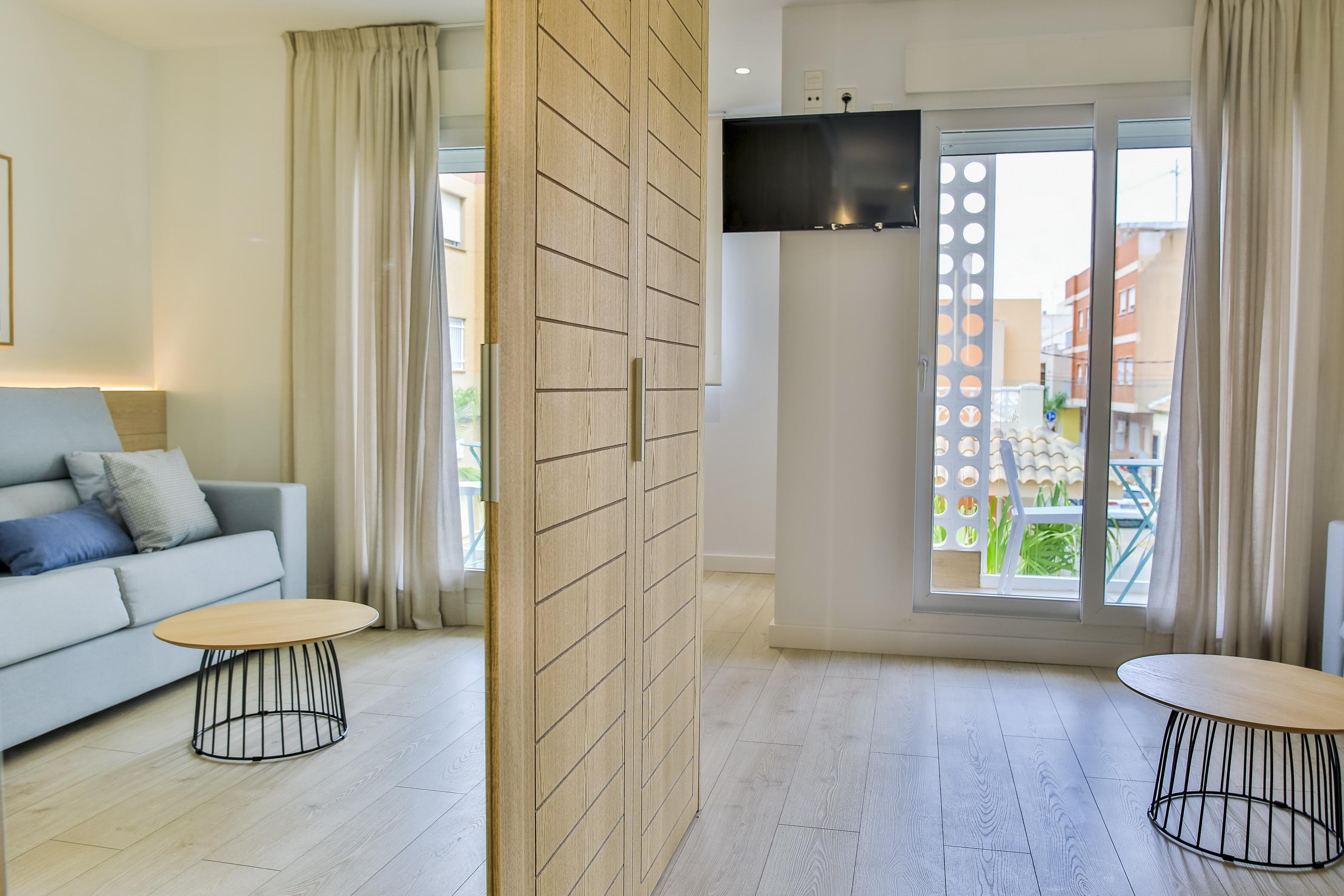 525 Hotel