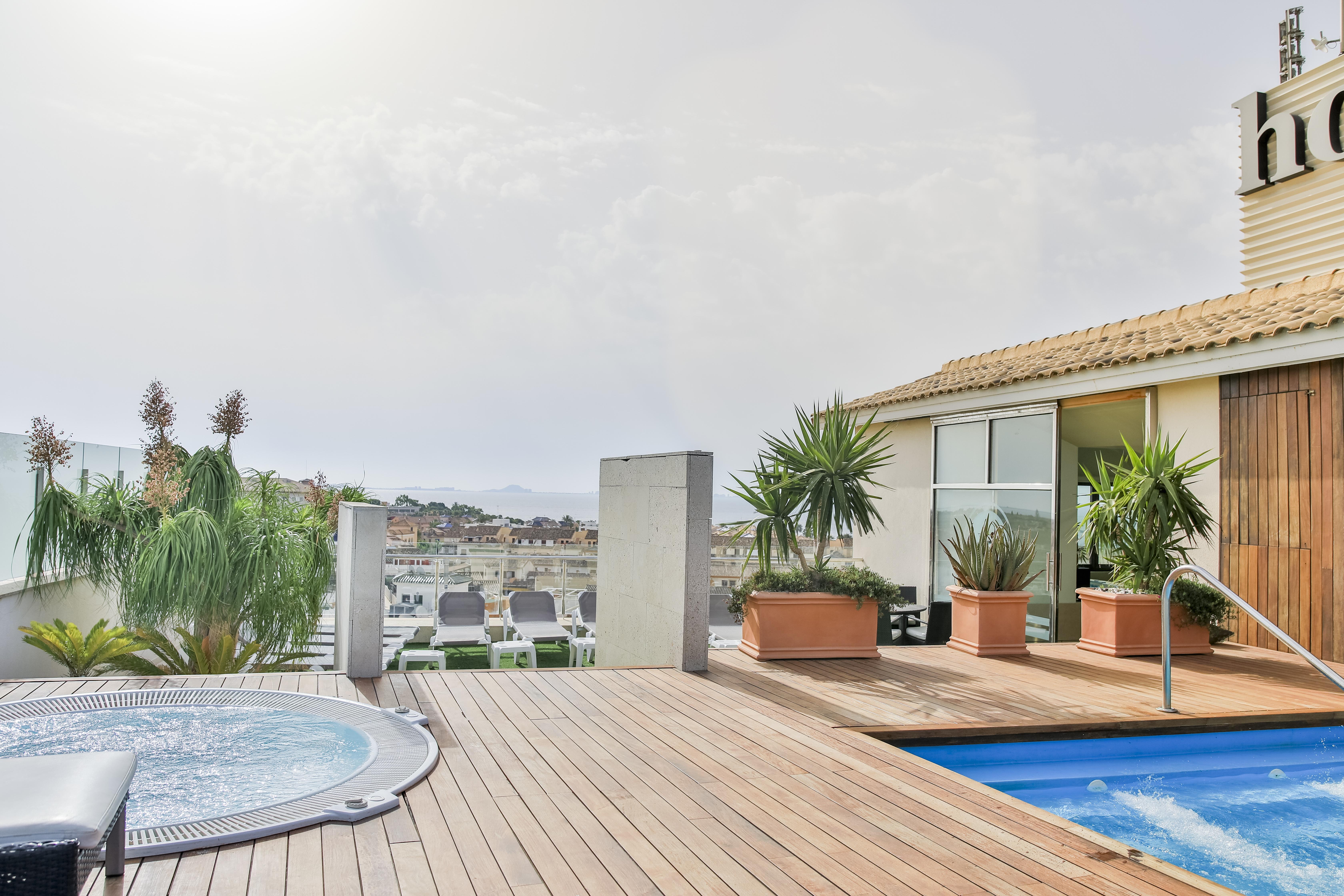 525 Hotel Los Alcazares