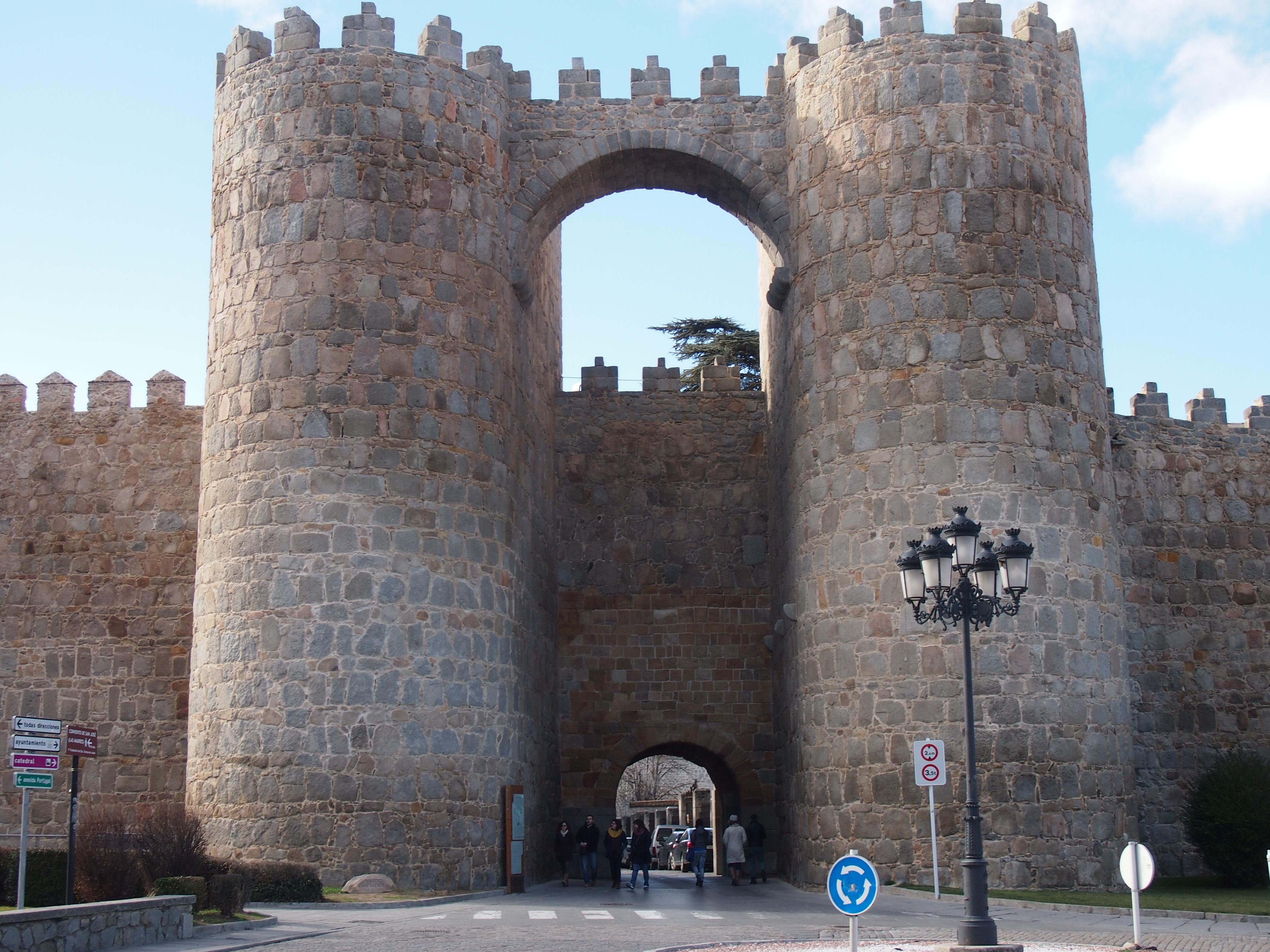 Arco San Vicente Hotel