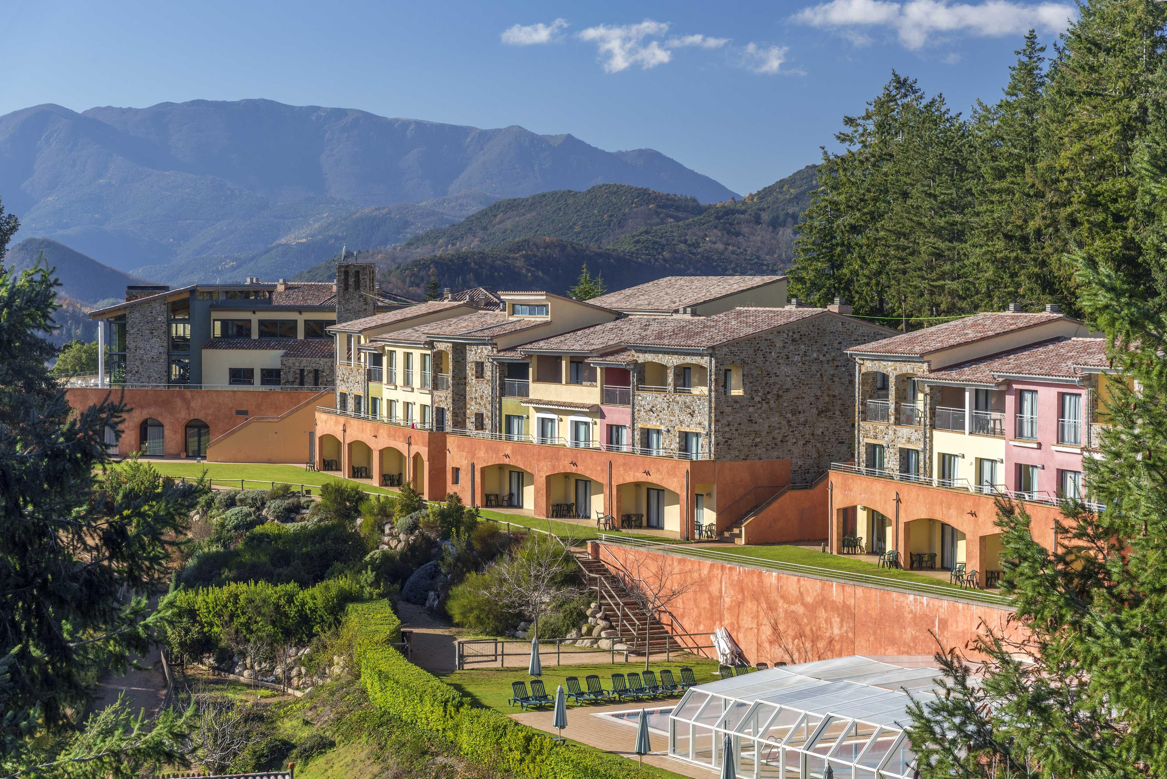Vilar Rural De Sant Hilari By Serhs Hotel