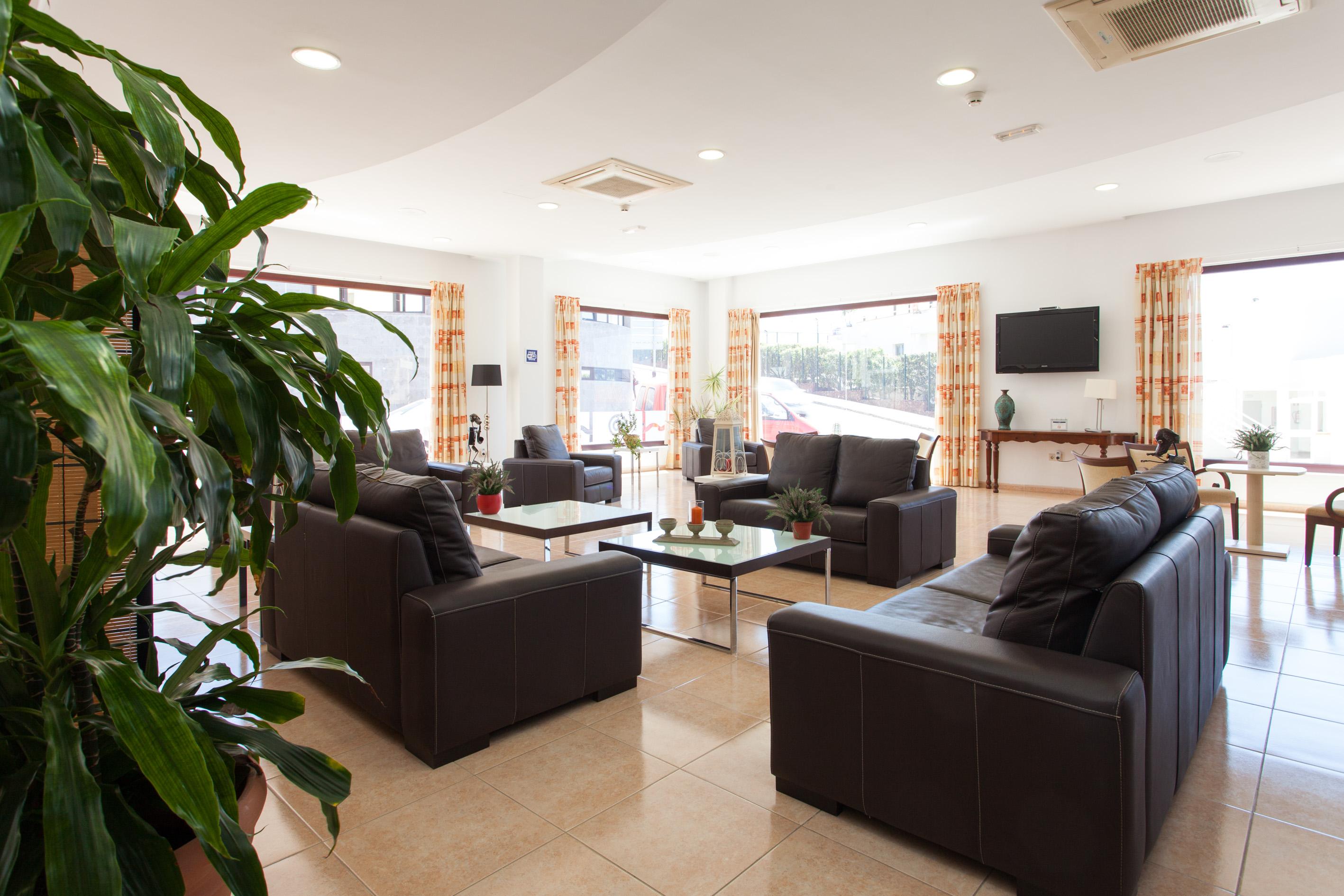 Villamar Aparthotel