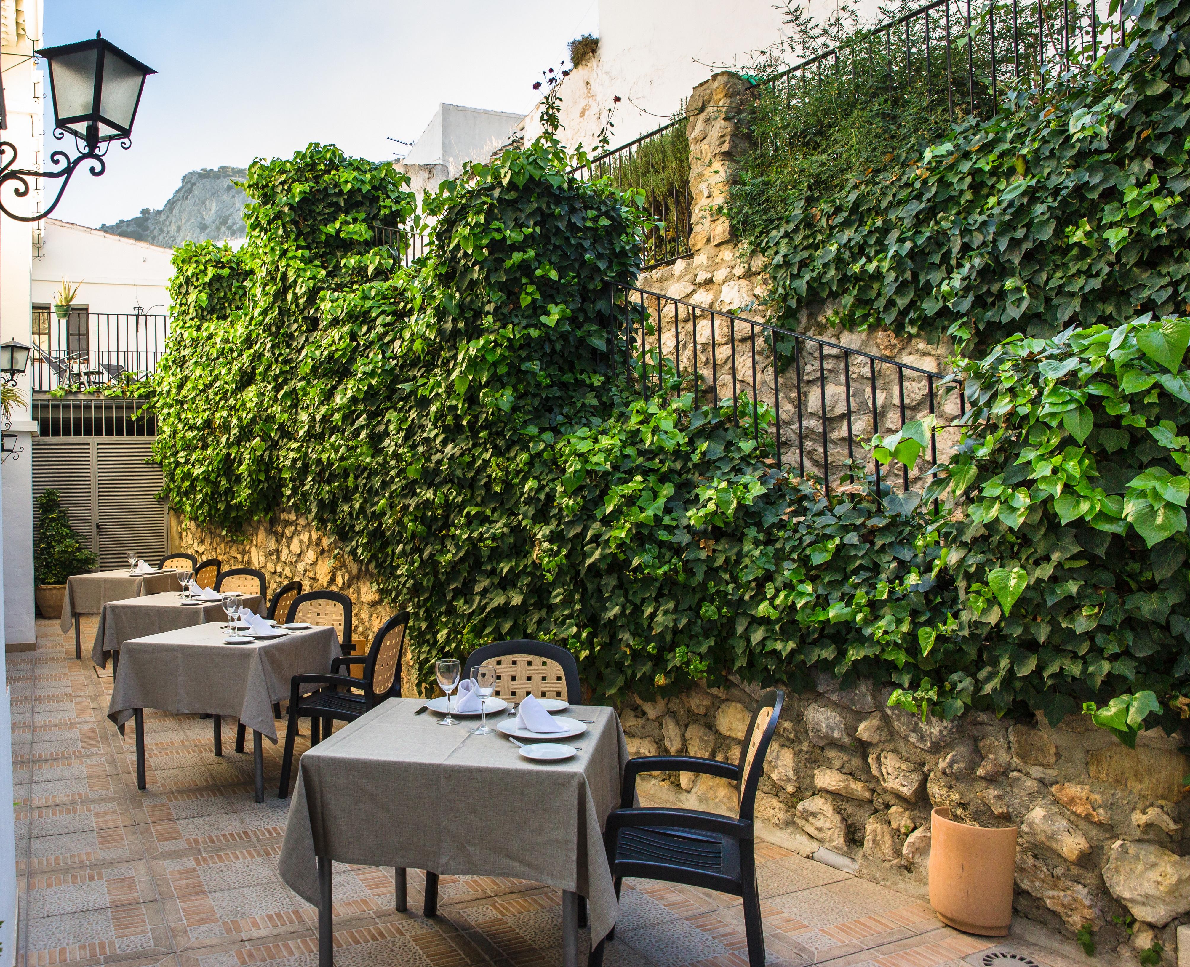 Zuhayra Hotel