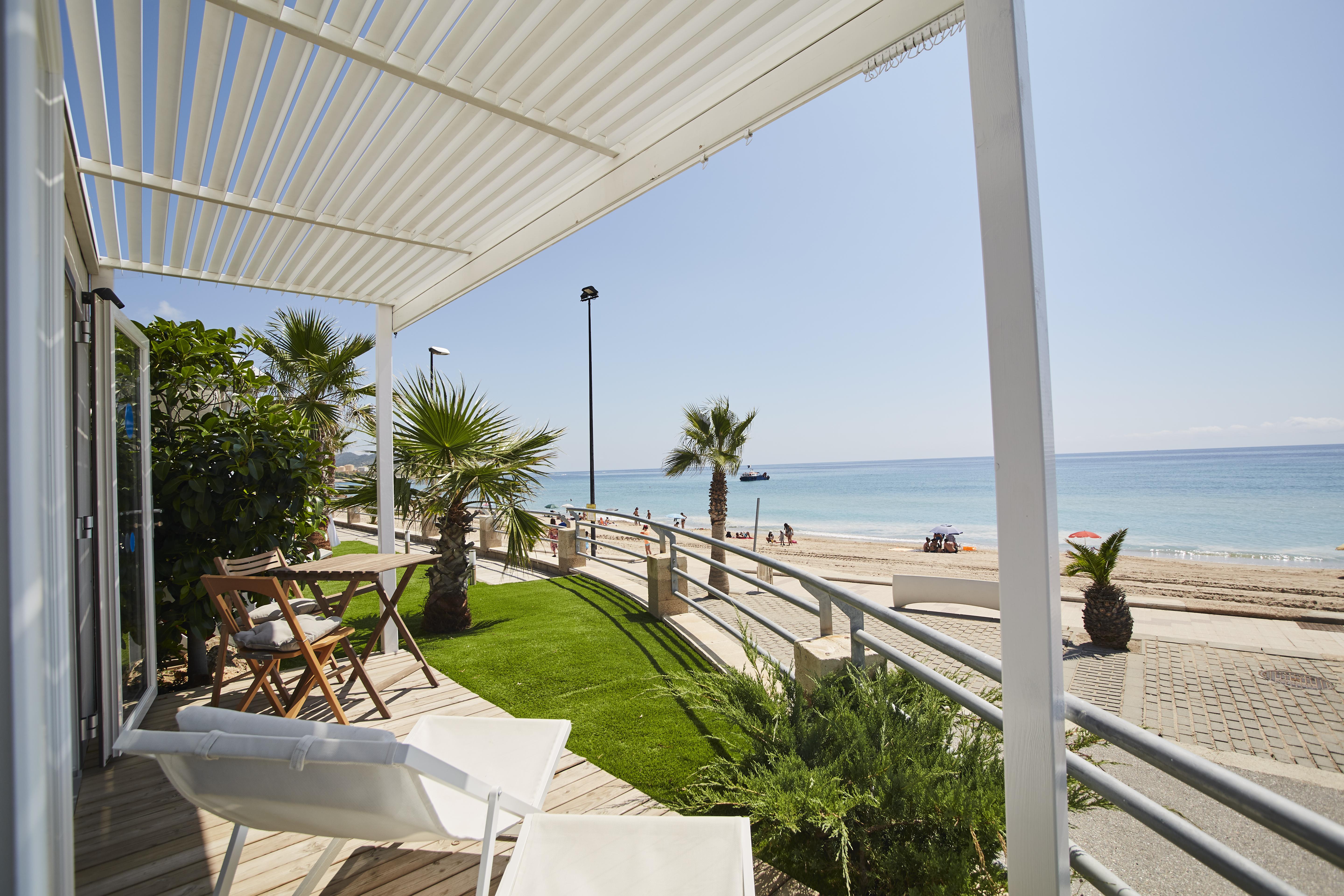 Alannia Costa Dorada 2* Platja de l’Almadrava (Playa de la Almadraba)