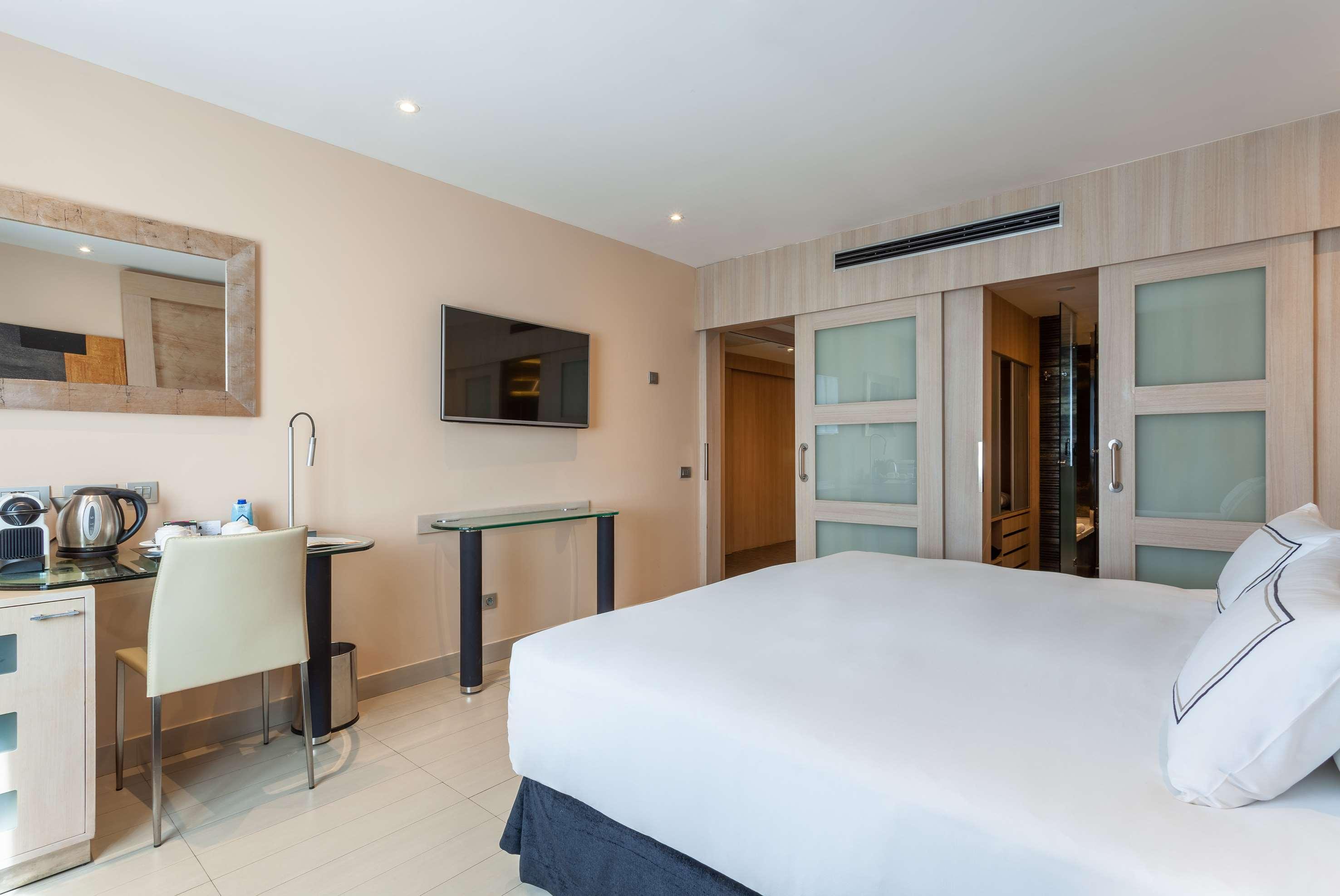The Level At Melia 3*
