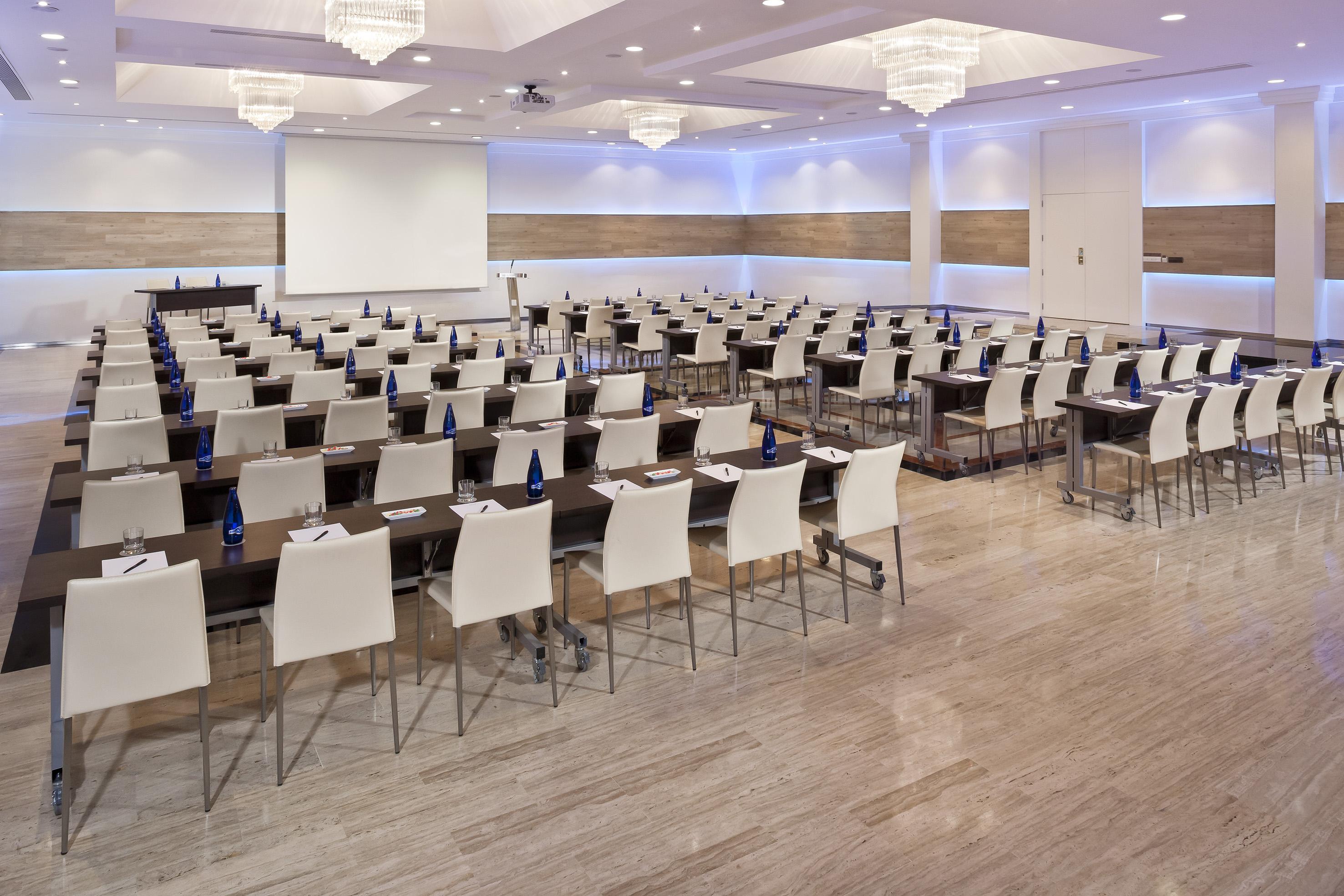 The Level At Melia 3*
