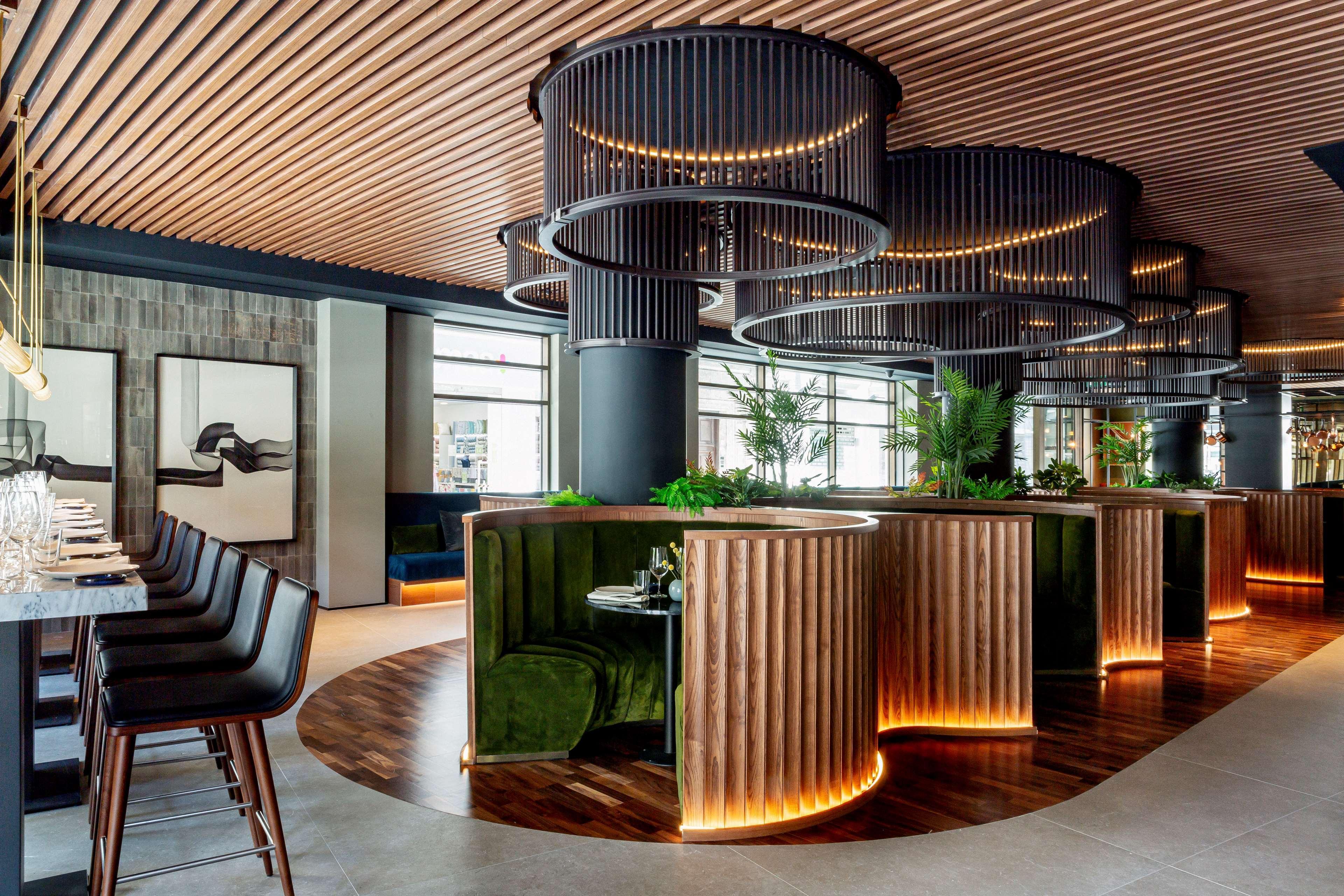 Radisson Collection Hotel, Magdalena Plaza 5* Sevilla