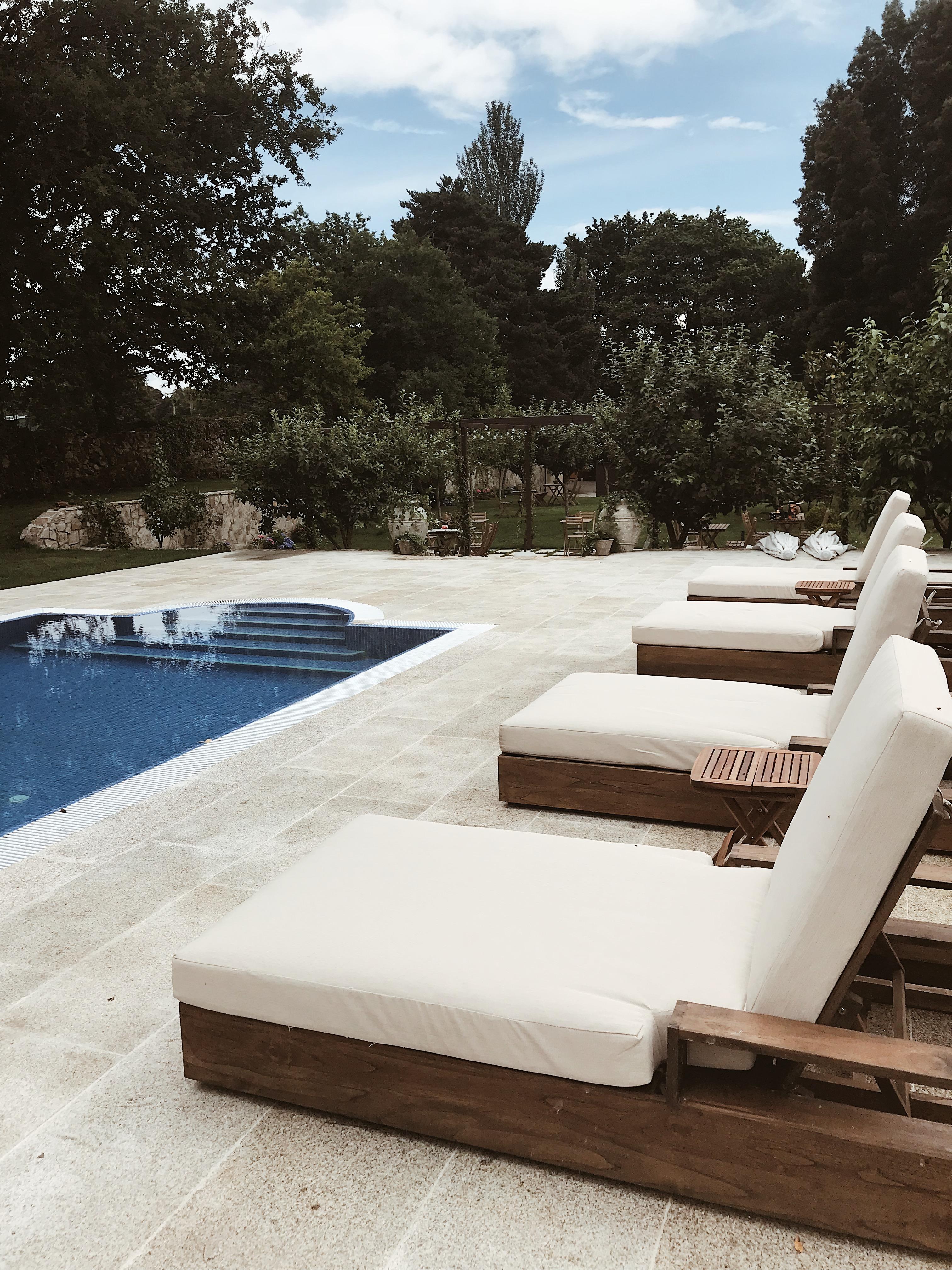 Eco Nos Hotel 3*