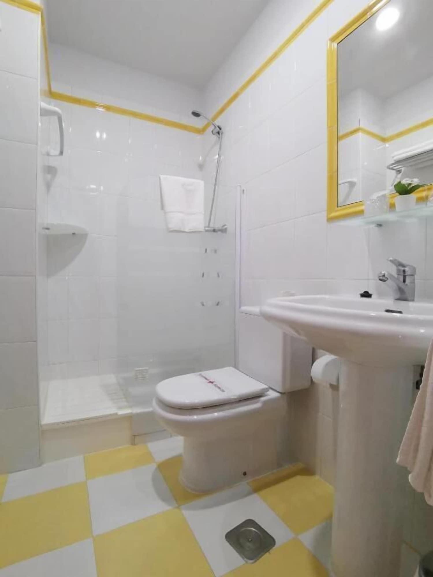 Hotel El Trasgu Soto De Cangas