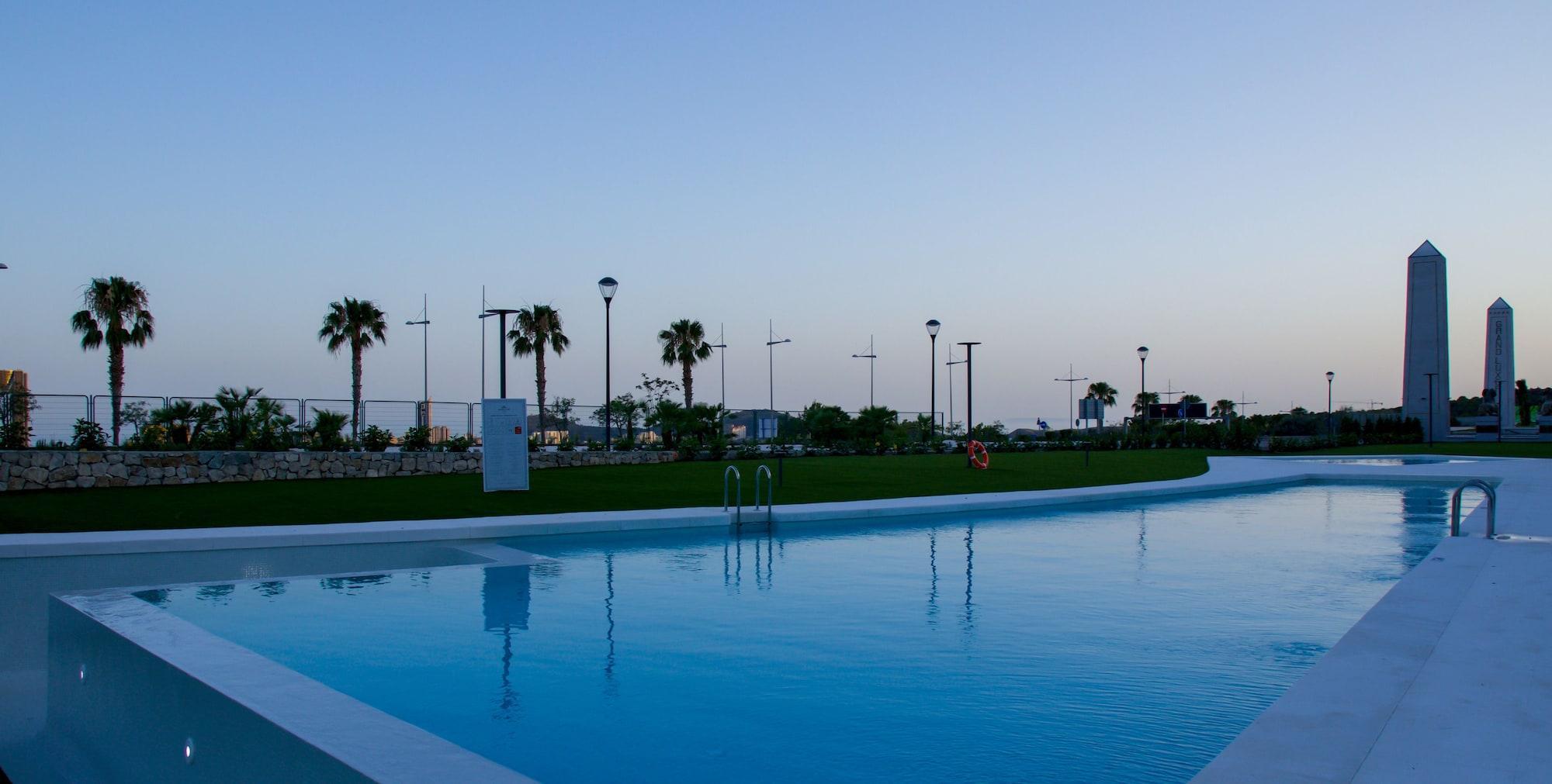 Hotel Four Points By Sheraton Costa Blanca 4*
