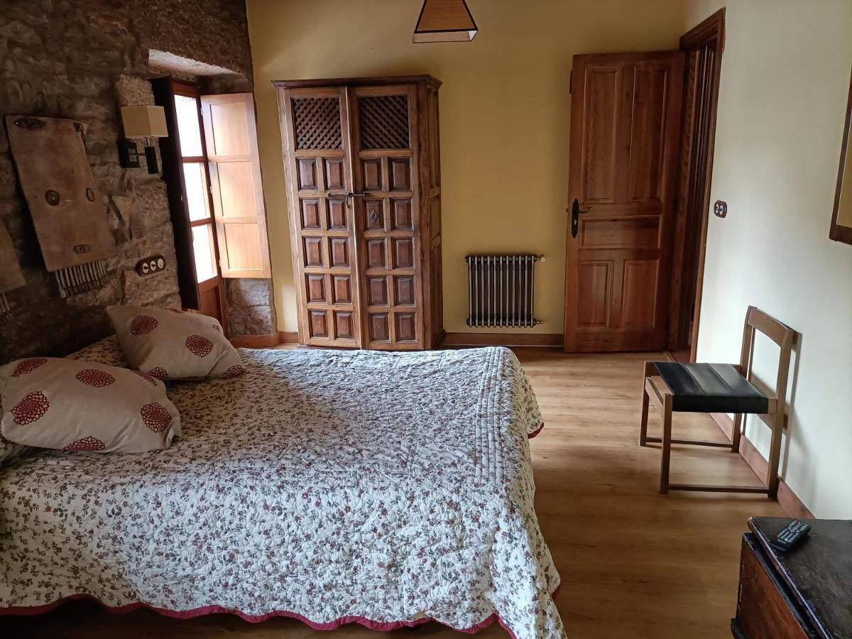 Casa Rural Anita Cabrillanes