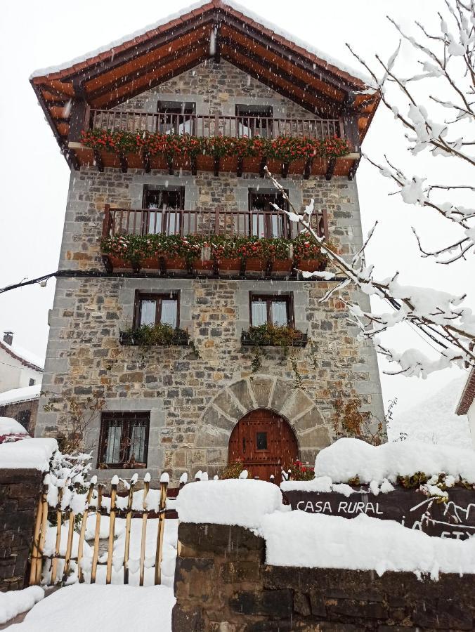 Elurkoia Guest house