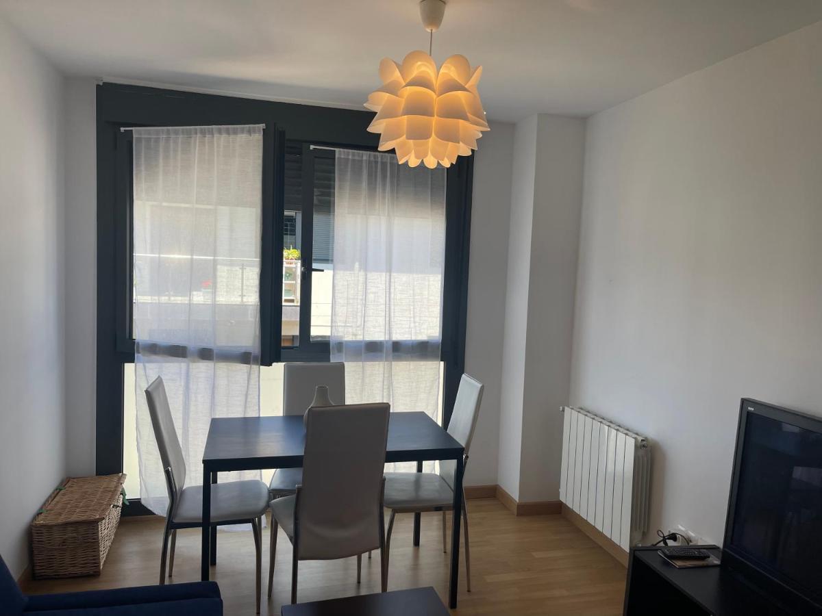 Relajate En Ramales De La Victoria, Con Piscina Y Parking Apartment