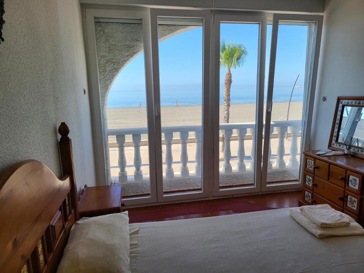 Casa Primera Linea Playa Tamarit Holiday home Santa Pola