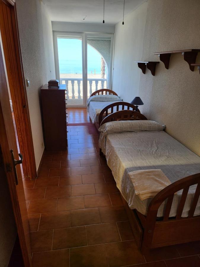 Casa Primera Linea Playa Tamarit Holiday home *