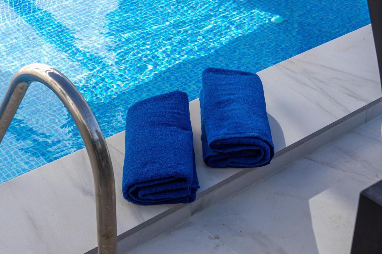 Unique Beachfront Rooftop In By Costarentals - Ref 59 Apartamento Fuengirola