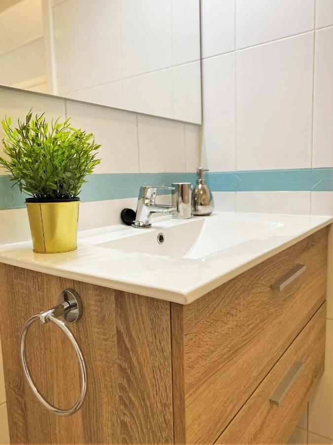 Apartment Blue Cristianos By Welcome Tenerife *