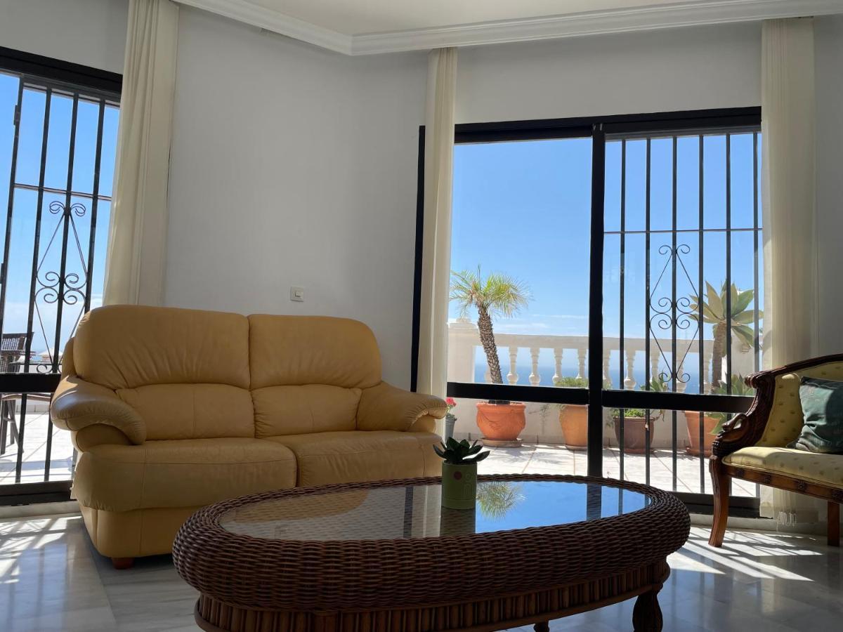 Ladera Panorama Villa