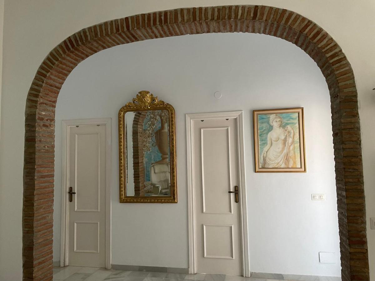 Ladera Panorama Villa *