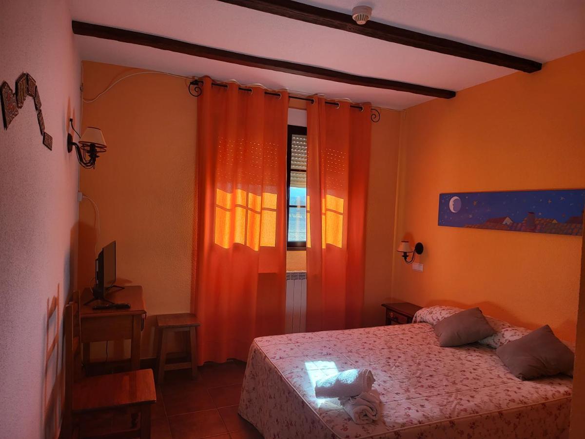 Rural La Casona 2*