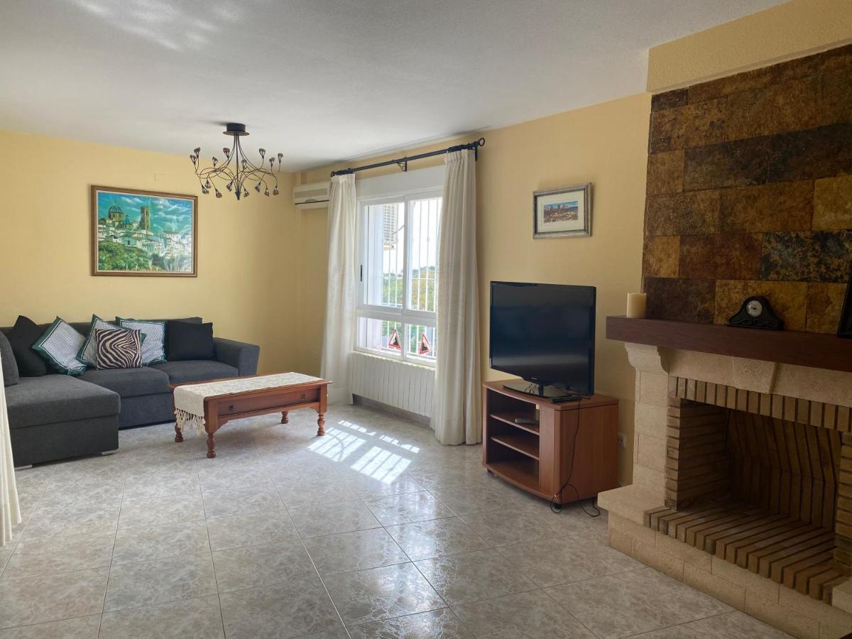 Agradable Adosado 3 Plantas Holiday home Altea