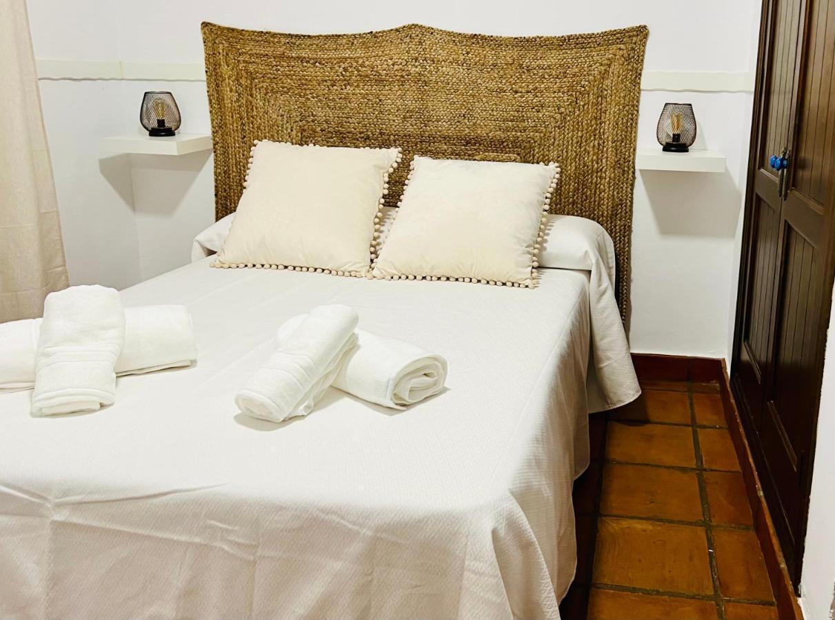Aljaral, Espectacular,piscina,chimenea, Climatización, Wifi * Córdoba