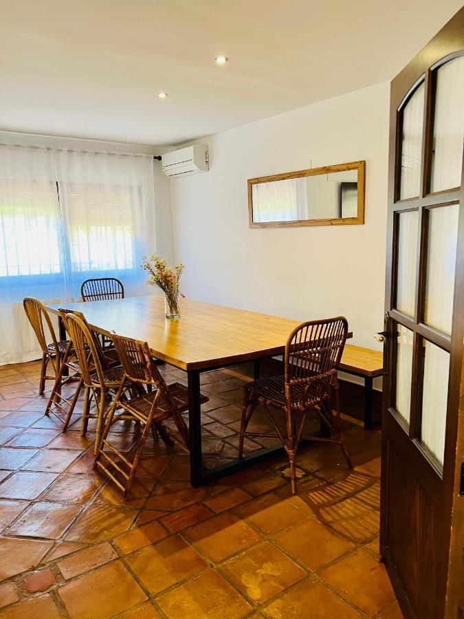 Aljaral, Espectacular,piscina,chimenea, Climatización, Wifi *