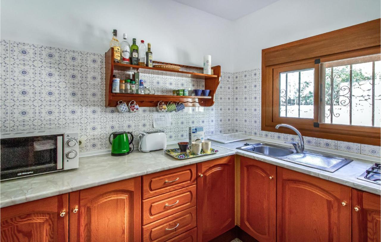 Holiday home Holiday Home Vista Ifach By Interhome