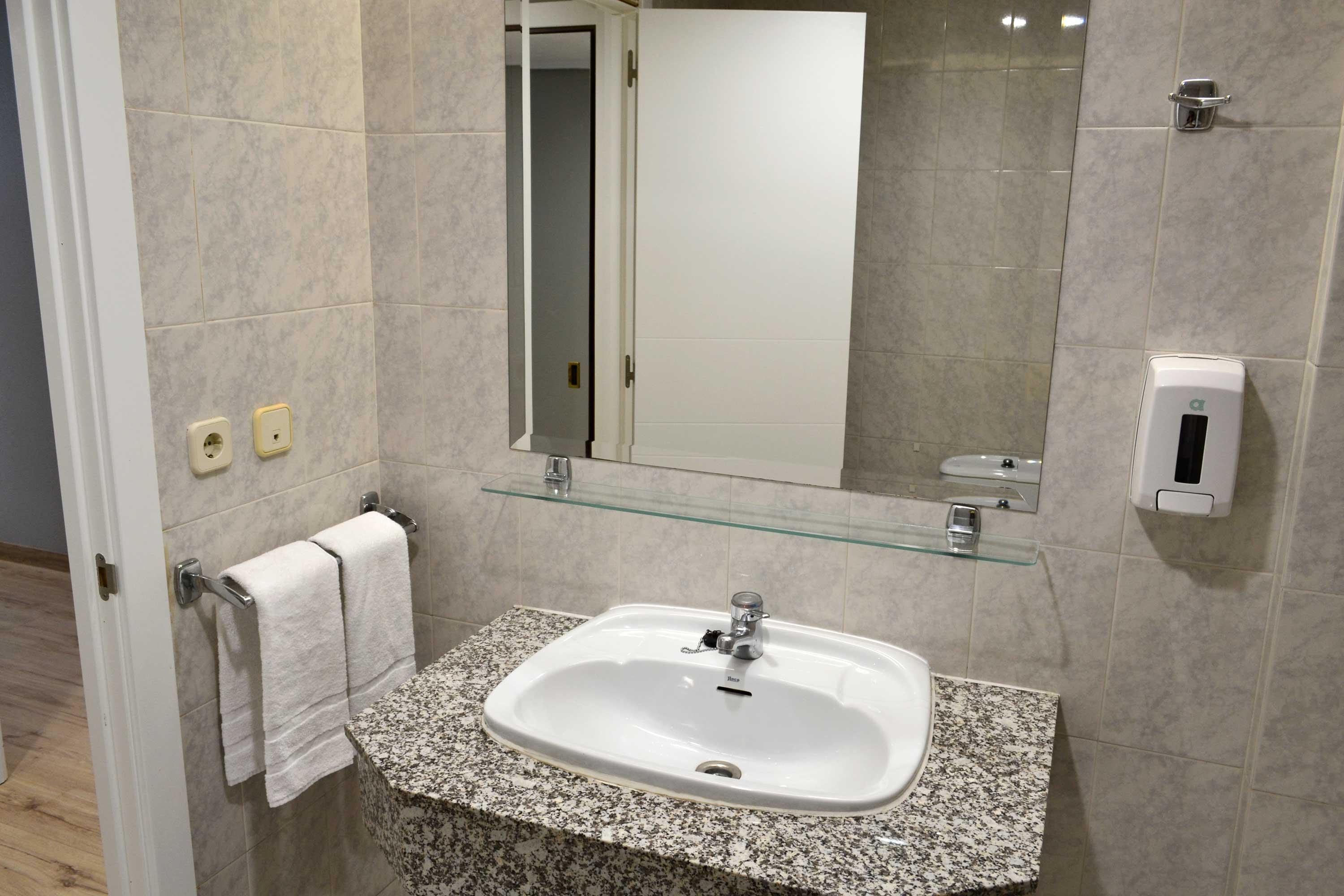 Alda Marina 4*