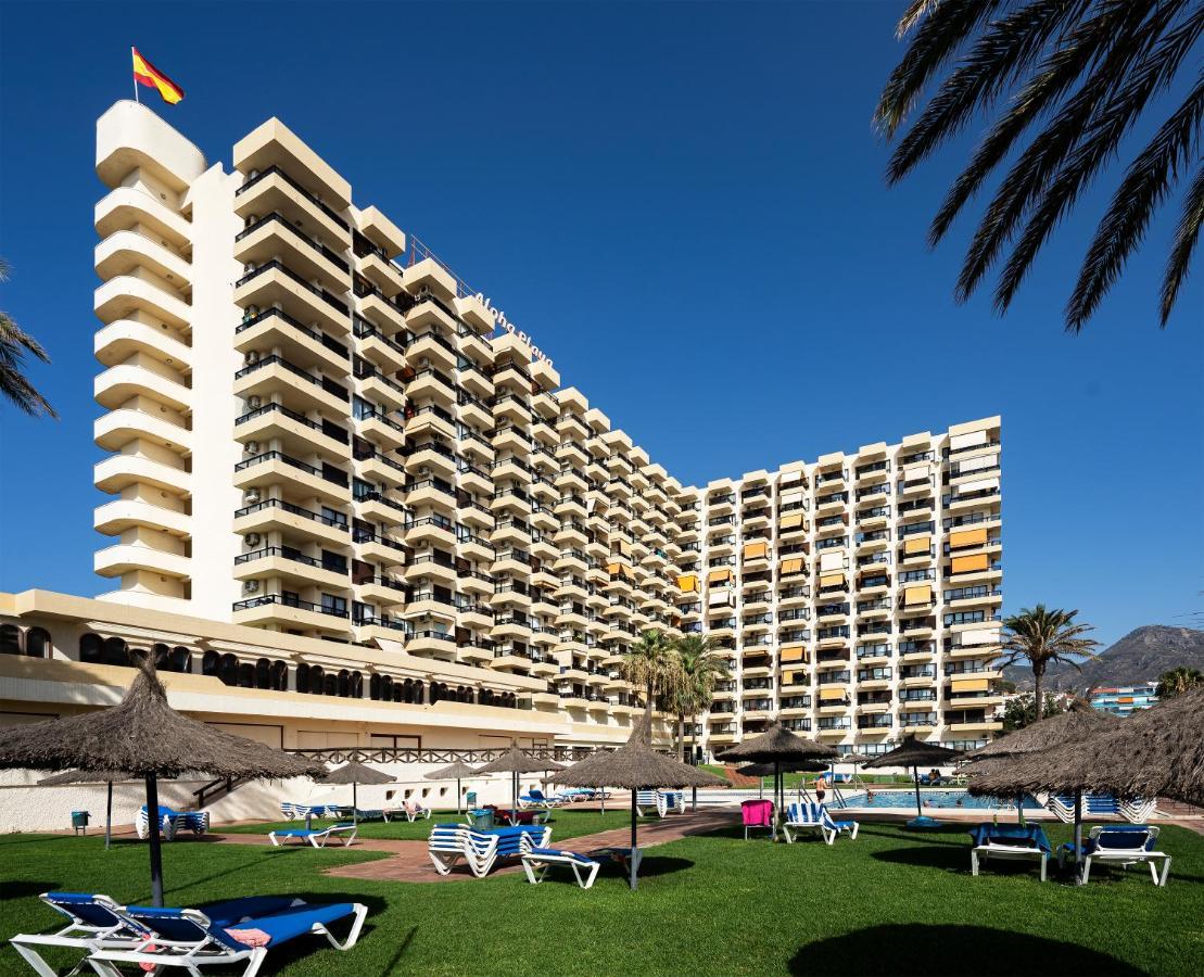 Apartamento Aloha Apartamentos. Primera Línea De Playa. Vista Al Mar. *