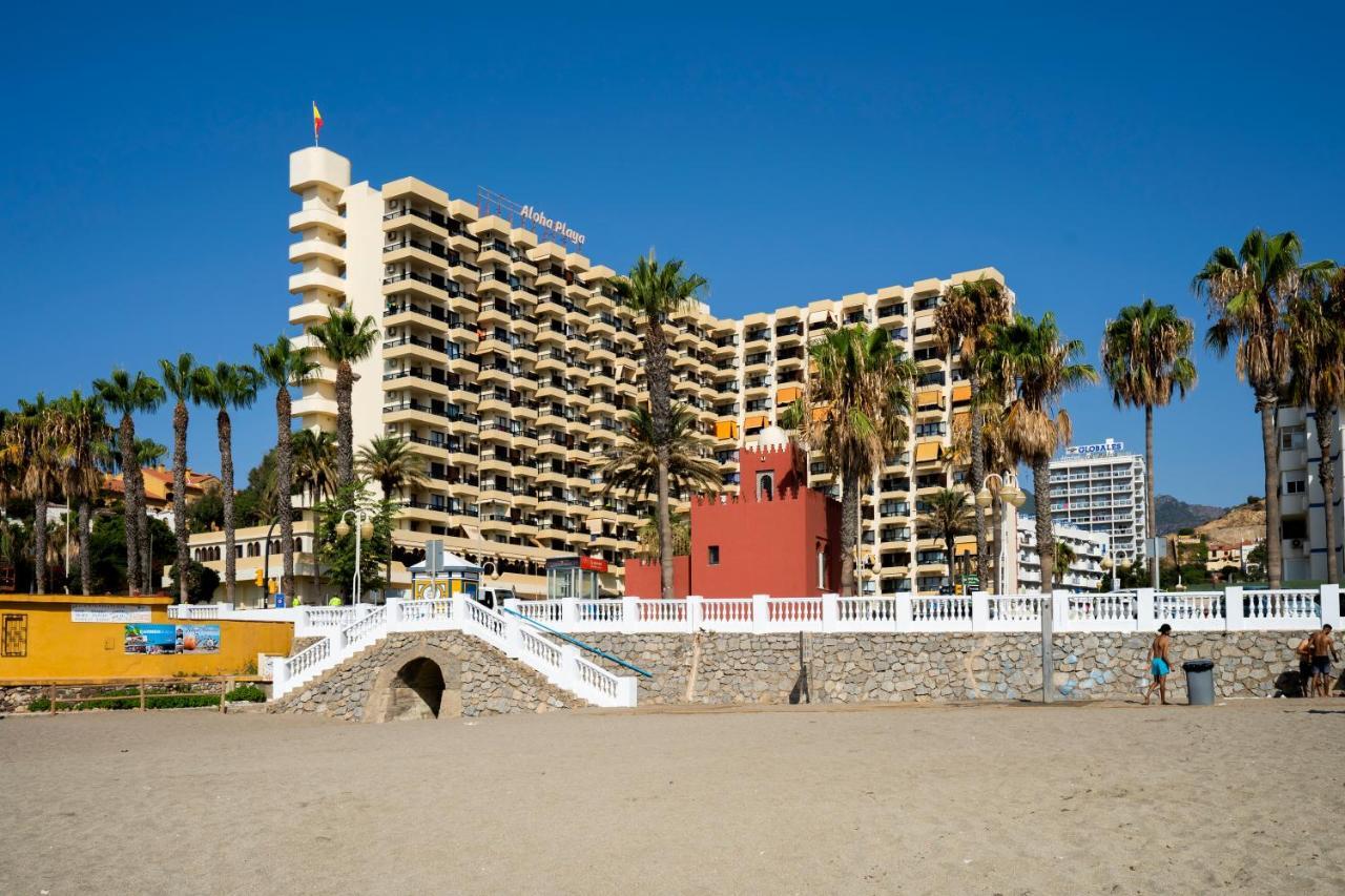 Aloha Apartamentos. Primera Línea De Playa. Vista Al Mar. * Benalmádena
