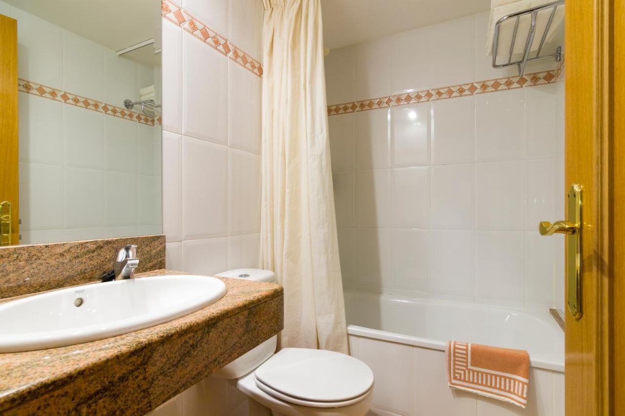 Cal Mestre Guest house