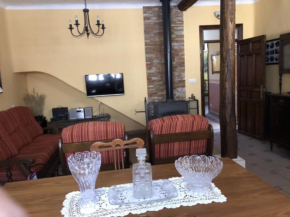 Casa Aperos Сasa de vacaciones Santibáñez de Valcorba