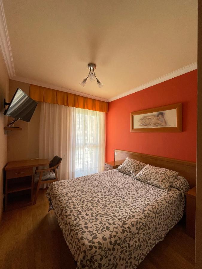 Santiago 2 Guest house Burgos