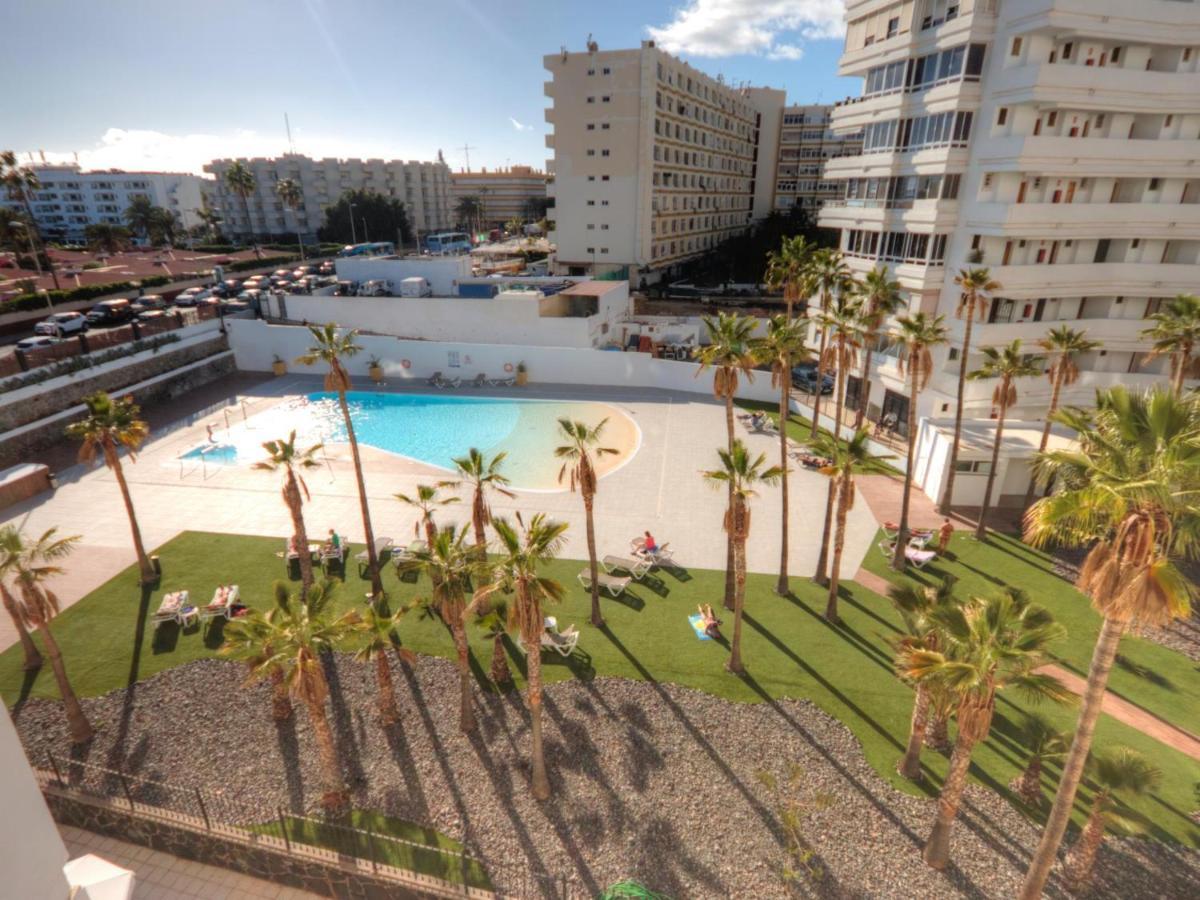 Apartment Palms