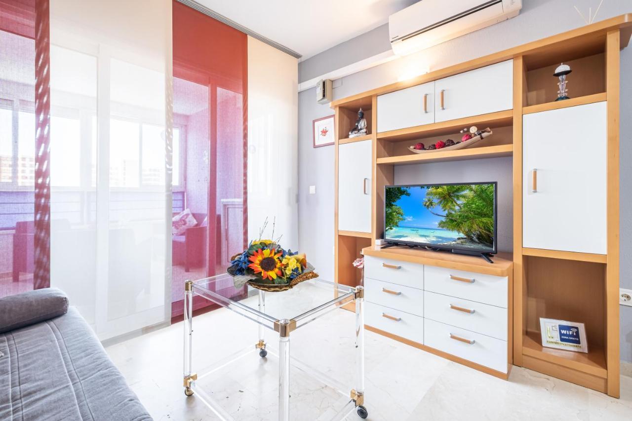 Gemelos 22 2-15-b Levante Apartment
