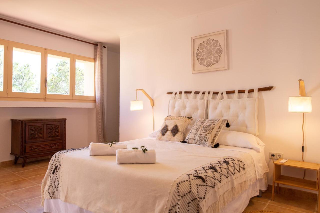 Bed & Breakfast Aldeamia, Forest, Mountain View, At 8 Min Vilanova de Escornalbou