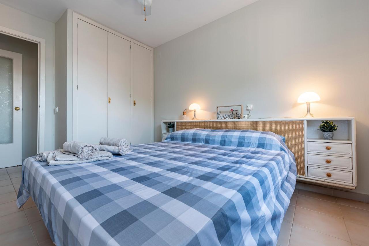 Costelles - Atico En Primera Linea Con Vistas, Piscina Y Parking * Cambrils