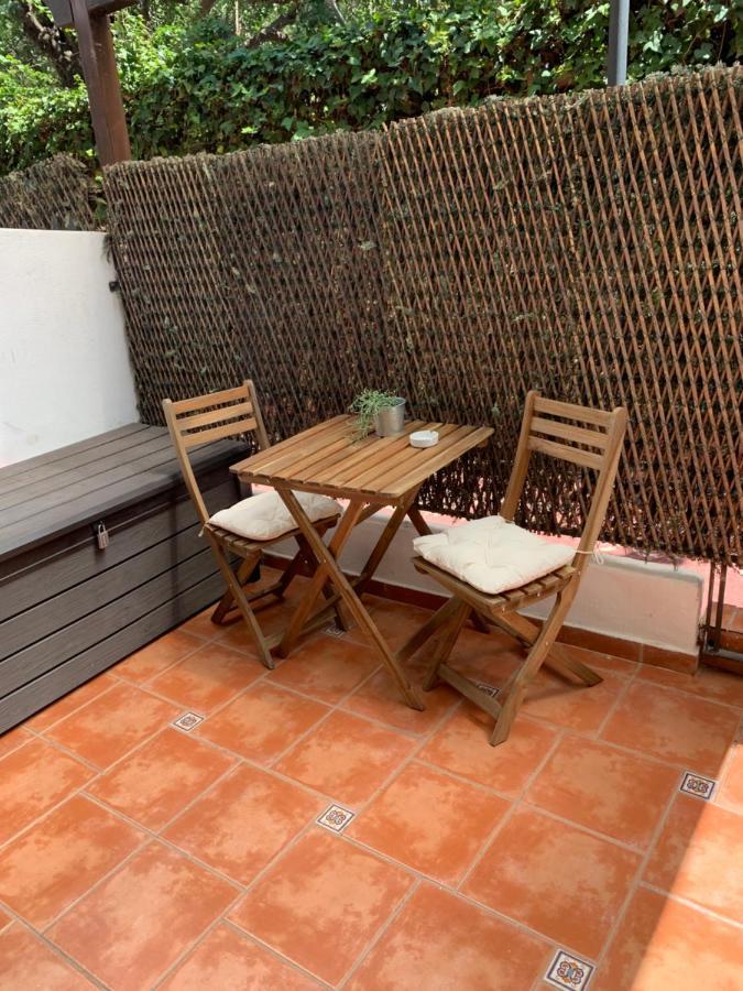 Golden Mile Apartment *