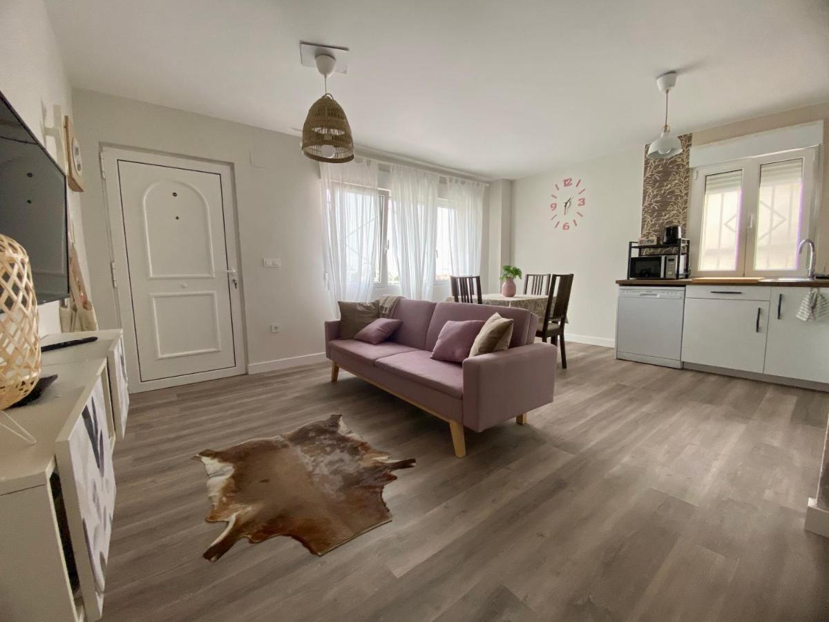 Acogedor Bajo Con Jardín En El Centro De Apartamento Santander
