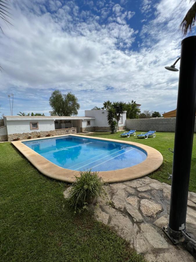 Сasa de vacaciones En La Barrosa, Piscina+bbq+grifo De Cerveza *